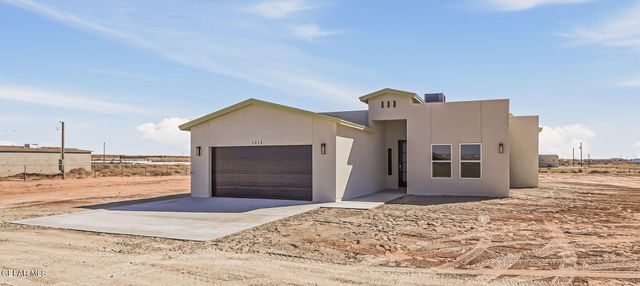 1412 NAMBI DESERT Drive, Chaparral, NM 88081