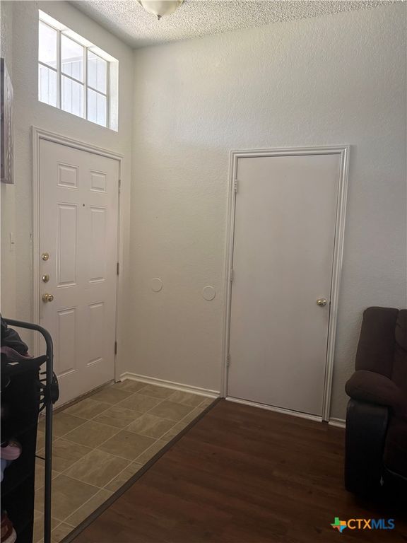 Image 7 of property listing at 2301 Cactus Drive, Killeen, TX 76549