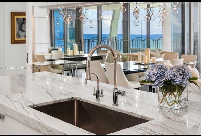 1500 Ocean Dr UPH-5, Miami Beach, FL 33139