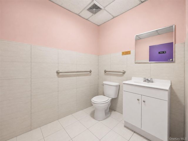 60-11 Myrtle Avenue, Ridgewood, NY 11385