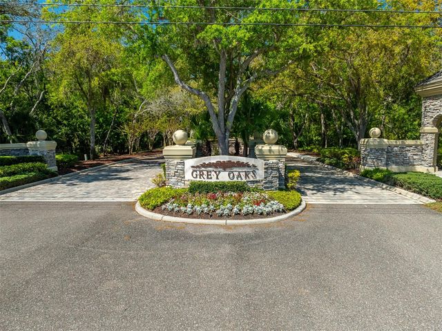 2867 DEER RUN, Tarpon Springs, FL 34688