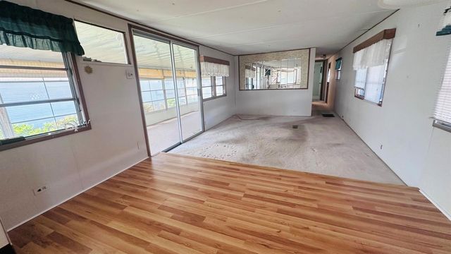 8379 SE Eagle Avenue, Hobe Sound, FL 33455