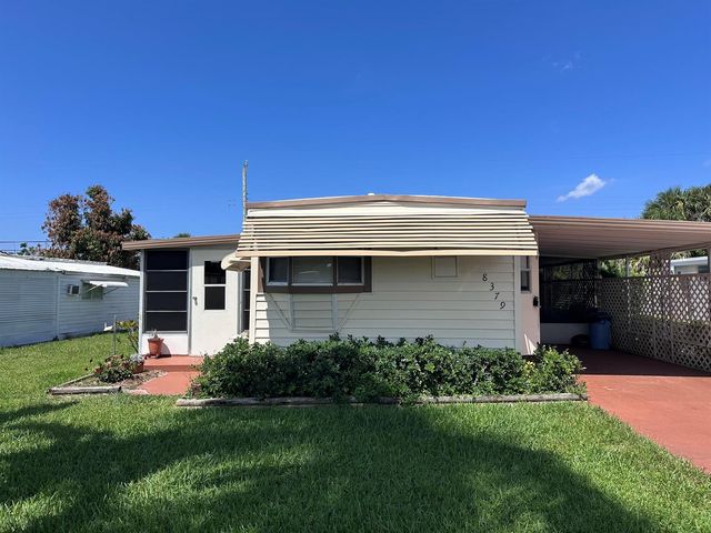 8379 SE Eagle Avenue, Hobe Sound, FL 33455