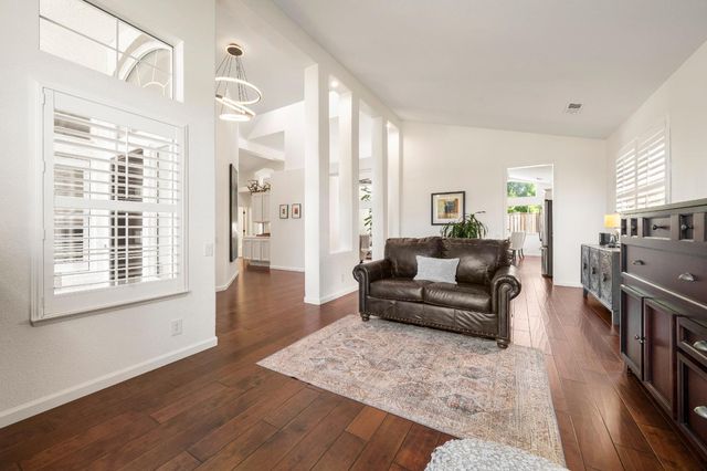 307 Russi Ct, Folsom, CA 95630