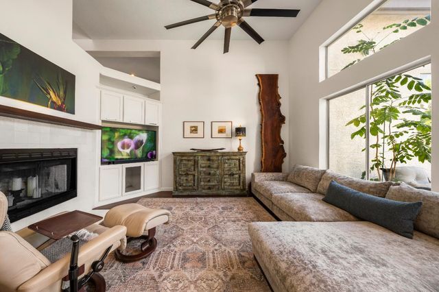307 Russi Ct, Folsom, CA 95630