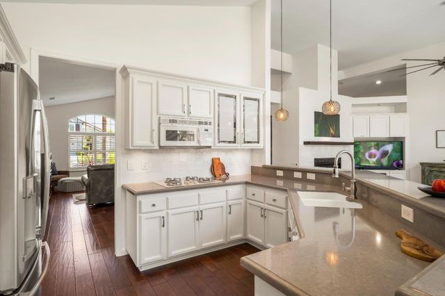 307 Russi Ct, Folsom, CA 95630