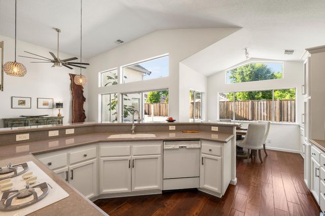 307 Russi Ct, Folsom, CA 95630