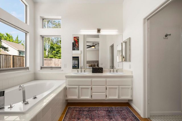 307 Russi Ct, Folsom, CA 95630