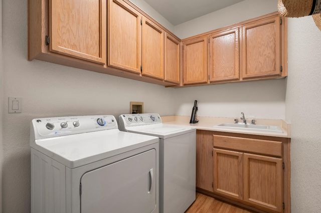 307 Russi Ct, Folsom, CA 95630