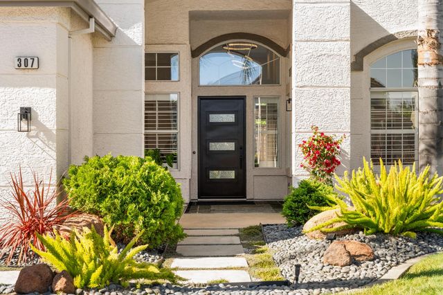 307 Russi Ct, Folsom, CA 95630