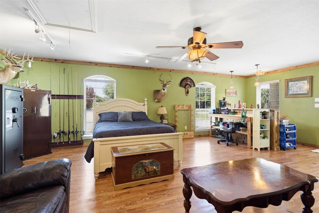 3102 Walnut Creek Parkway, Granbury, TX 76049