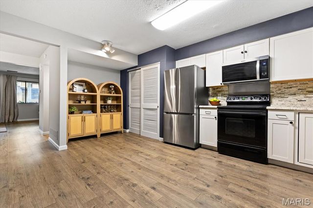 1387 Hampton Road C, St Peters, MO 63303