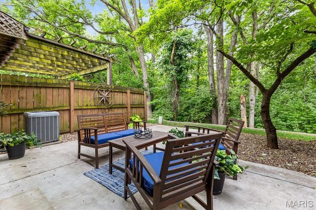 1387 Hampton Road C, St Peters, MO 63303