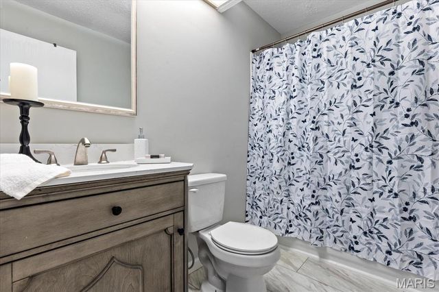 1387 Hampton Road C, St Peters, MO 63303