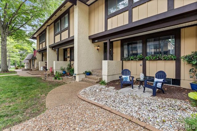 1387 Hampton Road C, St Peters, MO 63303