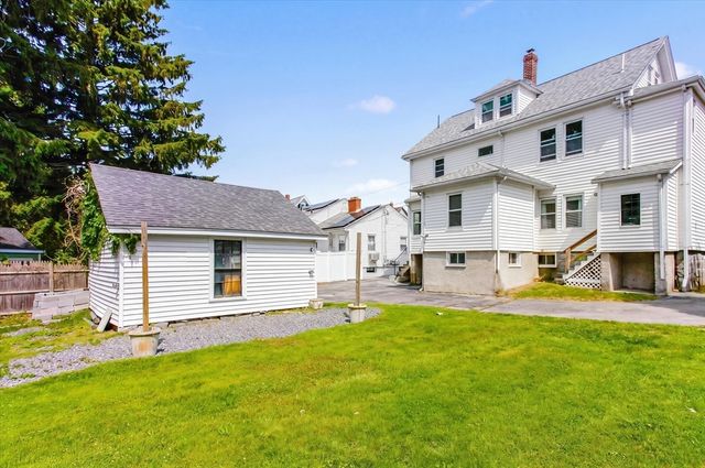 454 Quarry St 454, Quincy, MA 02169