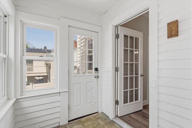 454 Quarry St 454, Quincy, MA 02169