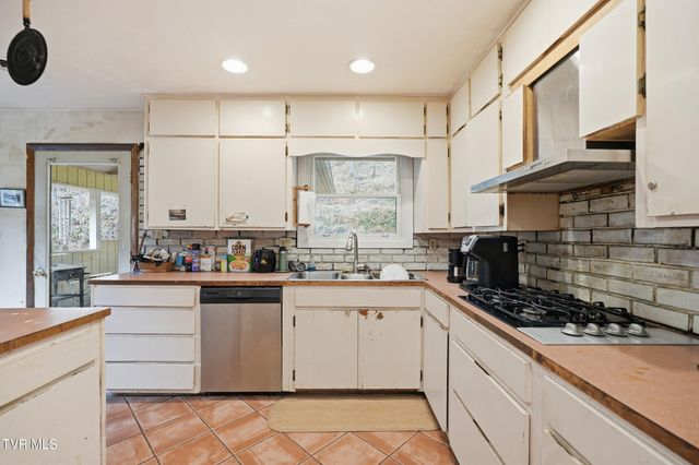 11132 Toole Creek Road, Abingdon, VA 24210