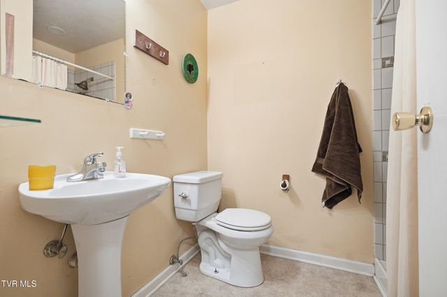 11132 Toole Creek Road, Abingdon, VA 24210