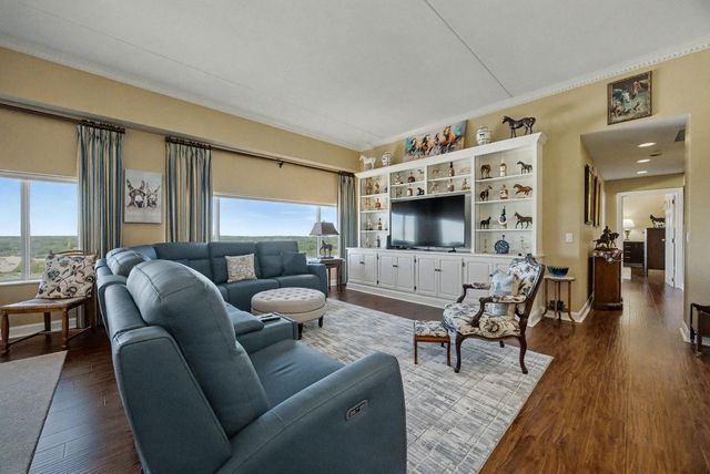 345 W Vine Street 2202, Lexington, KY 40507