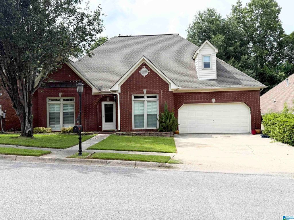 1606 BENT RIVER CIRCLE, Vestavia Hills, AL 35216