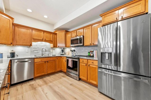 106 N 74th STREET, Milwaukee, WI 53213