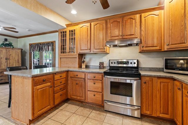 W329N4072 Lakeland DRIVE, Nashotah, WI 53058