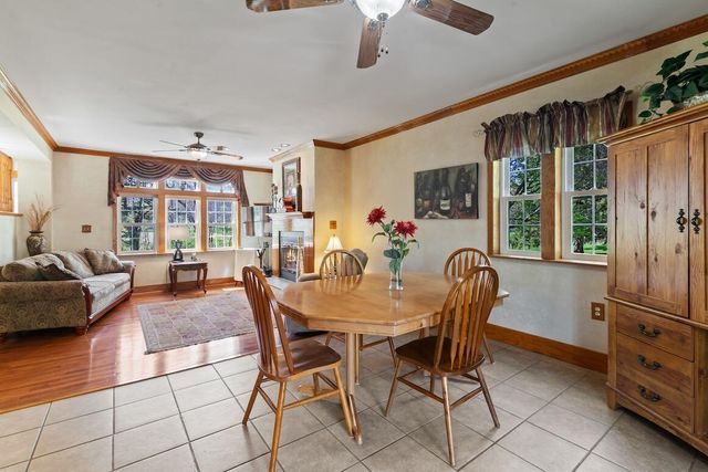 W329N4072 Lakeland DRIVE, Nashotah, WI 53058