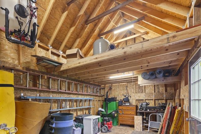 W329N4072 Lakeland DRIVE, Nashotah, WI 53058