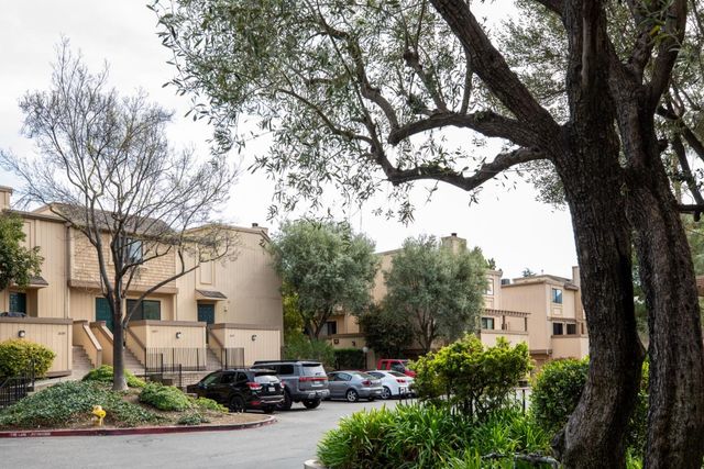16137 Loretta Lane, Los Gatos, CA 95032