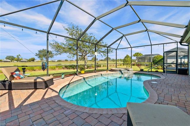 3147 Walnut Grove LN, Alva, FL 33920