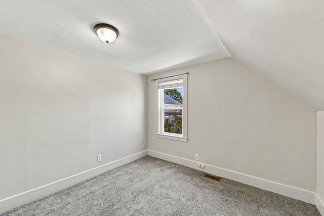 18 Kernwood Ave, Beverly, MA 01915