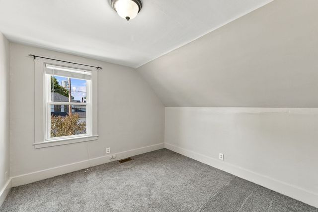 18 Kernwood Ave, Beverly, MA 01915