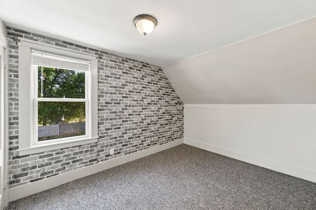 18 Kernwood Ave, Beverly, MA 01915