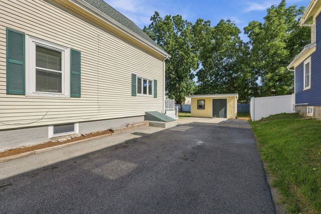 18 Kernwood Ave, Beverly, MA 01915