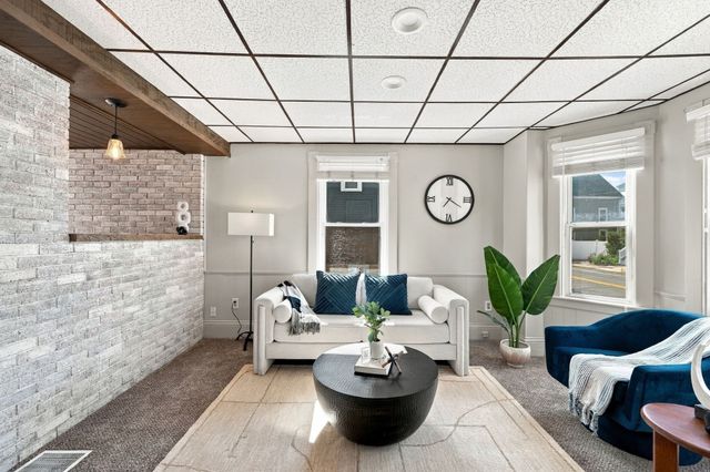 18 Kernwood Ave, Beverly, MA 01915