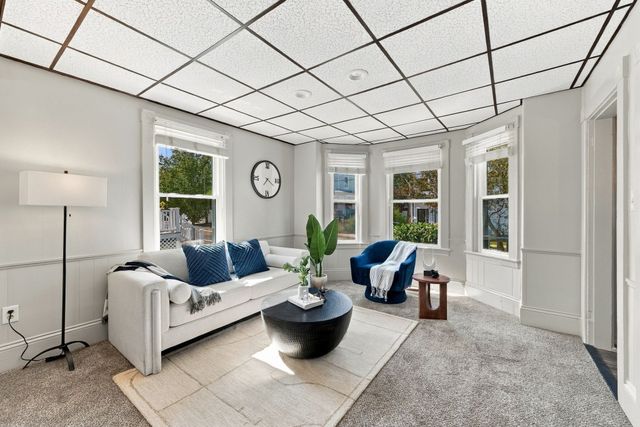 18 Kernwood Ave, Beverly, MA 01915