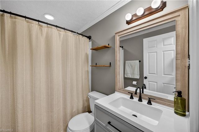 413 Vernon Road, Reidsville, NC 27320