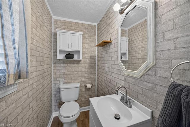 413 Vernon Road, Reidsville, NC 27320