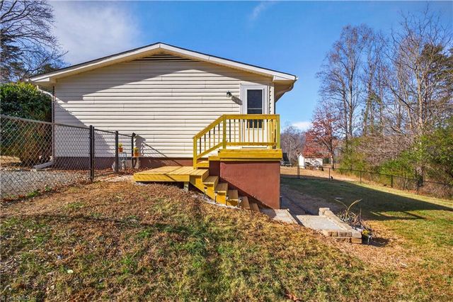 413 Vernon Road, Reidsville, NC 27320