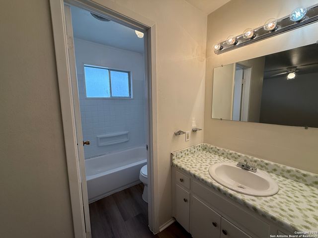 163 Richter, New Braunfels, TX 78130