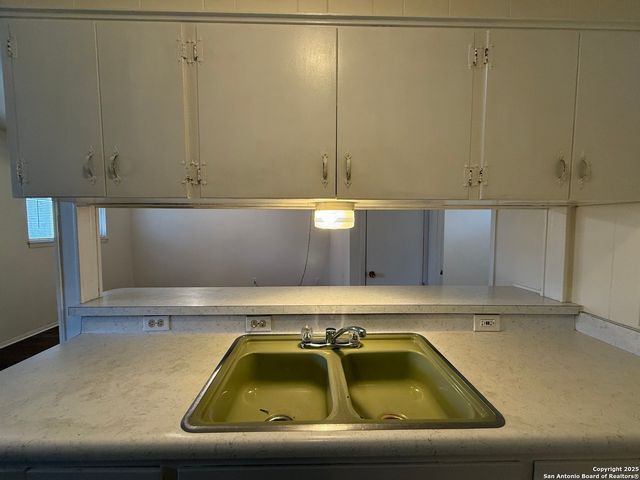 163 Richter, New Braunfels, TX 78130