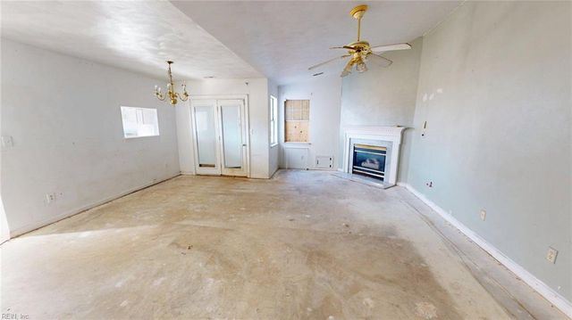 2092 Manassas RN, Virginia Beach, VA 23464