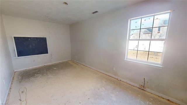 2092 Manassas RN, Virginia Beach, VA 23464