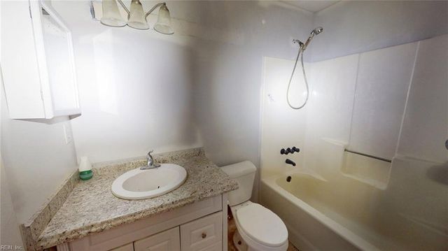 2092 Manassas RN, Virginia Beach, VA 23464