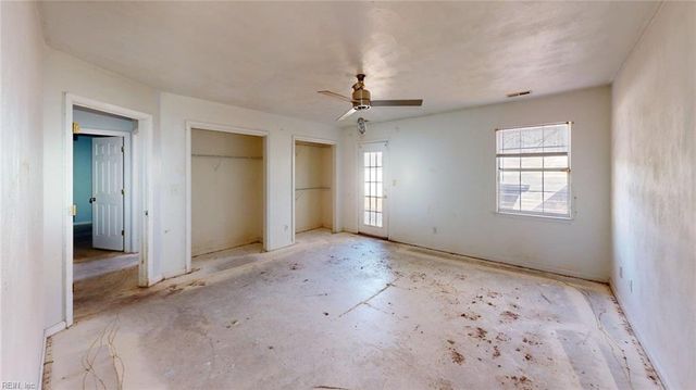 2092 Manassas RN, Virginia Beach, VA 23464