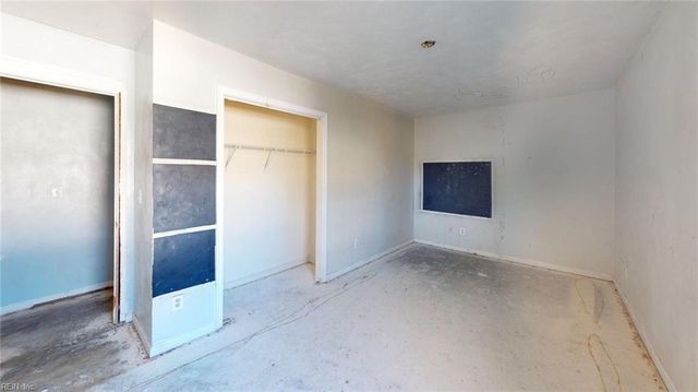 2092 Manassas RN, Virginia Beach, VA 23464