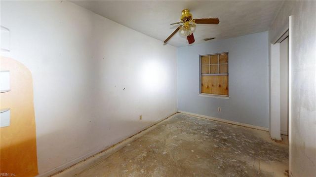 2092 Manassas RN, Virginia Beach, VA 23464