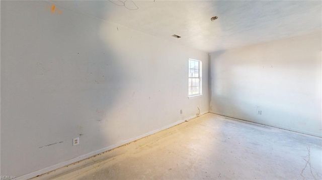 2092 Manassas RN, Virginia Beach, VA 23464