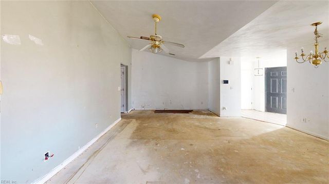 2092 Manassas RN, Virginia Beach, VA 23464